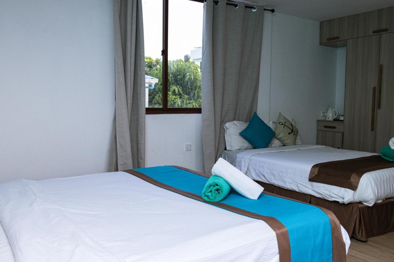 Aquzz Hotel & Spa - Maldives Maafushi Eksteriør billede