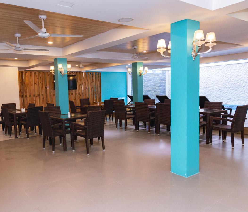 Aquzz Hotel & Spa - Maldives Maafushi Eksteriør billede