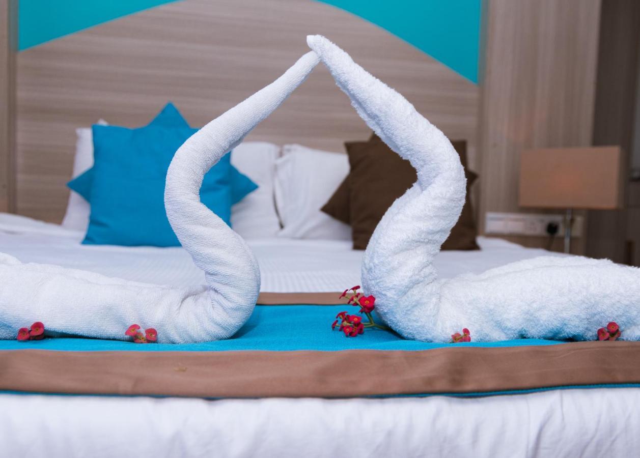 Aquzz Hotel & Spa - Maldives Maafushi Eksteriør billede