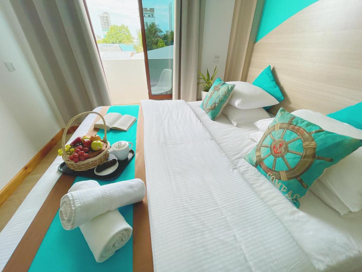 Aquzz Hotel & Spa - Maldives Maafushi Eksteriør billede