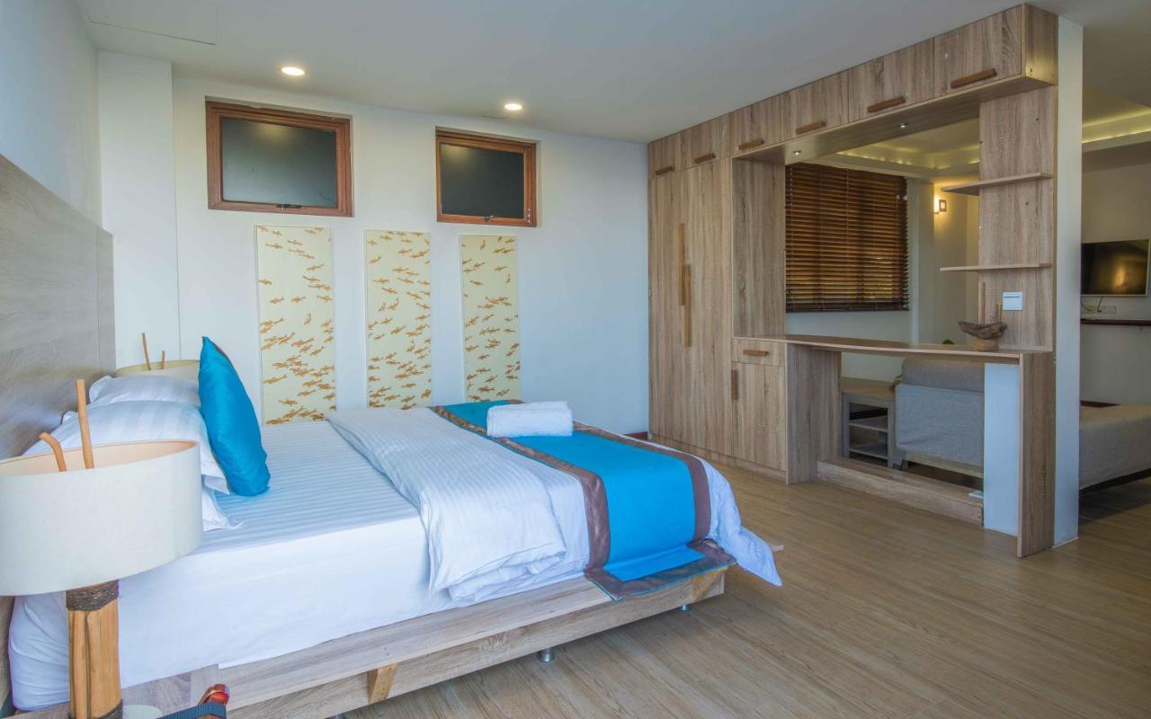 Aquzz Hotel & Spa - Maldives Maafushi Eksteriør billede